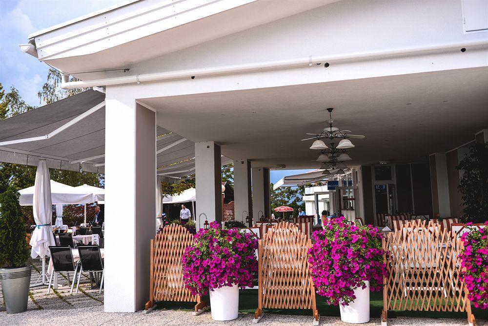 Hotel Bellevue Kranj Exterior foto